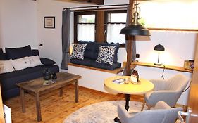 Ferienhaus Eifelstuben Mit Charme - Bauernstube Vulkaneifel - Naehe See Und Burgruine